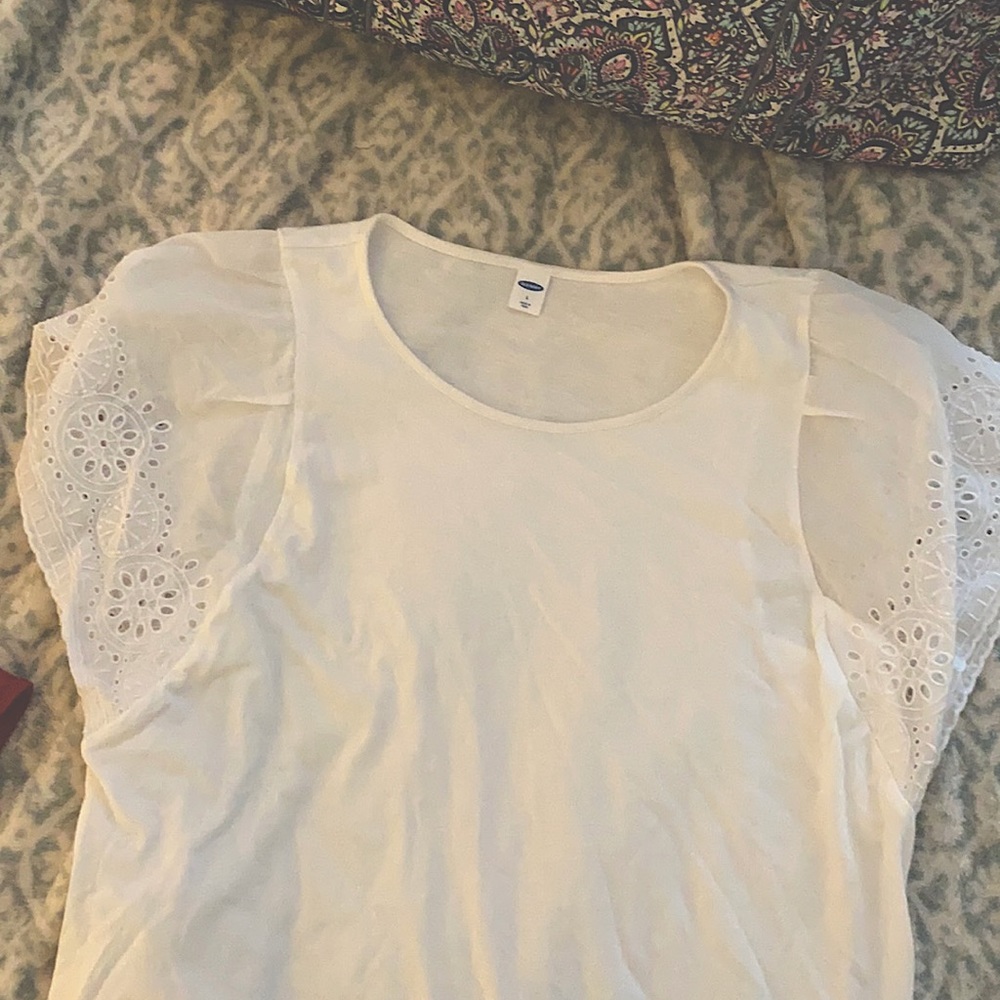 Old Navy White Shirt w/ Eyelet Sleeves